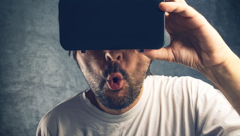 découvrez comment la sexualité virtuelle transforme les relations intimes à l’ère du numérique : pratiques, avantages, risques et conseils pour explorer une nouvelle dimension de l’érotisme en ligne.